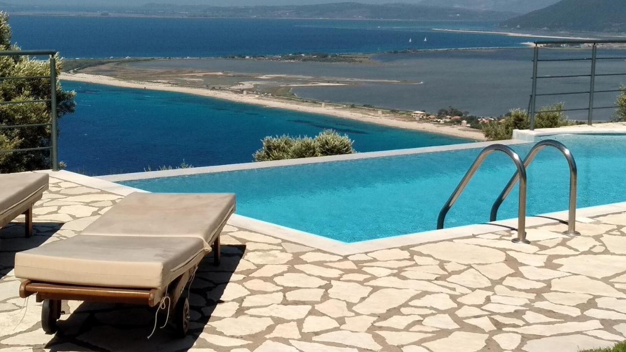 Villa Stamata Tsoukaládhes Eksteriør billede